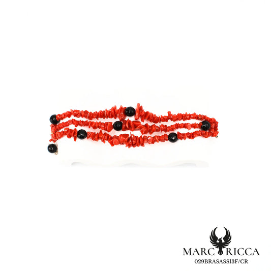 Bracaelet 3 rangs en corail sassi et perles d'onyx