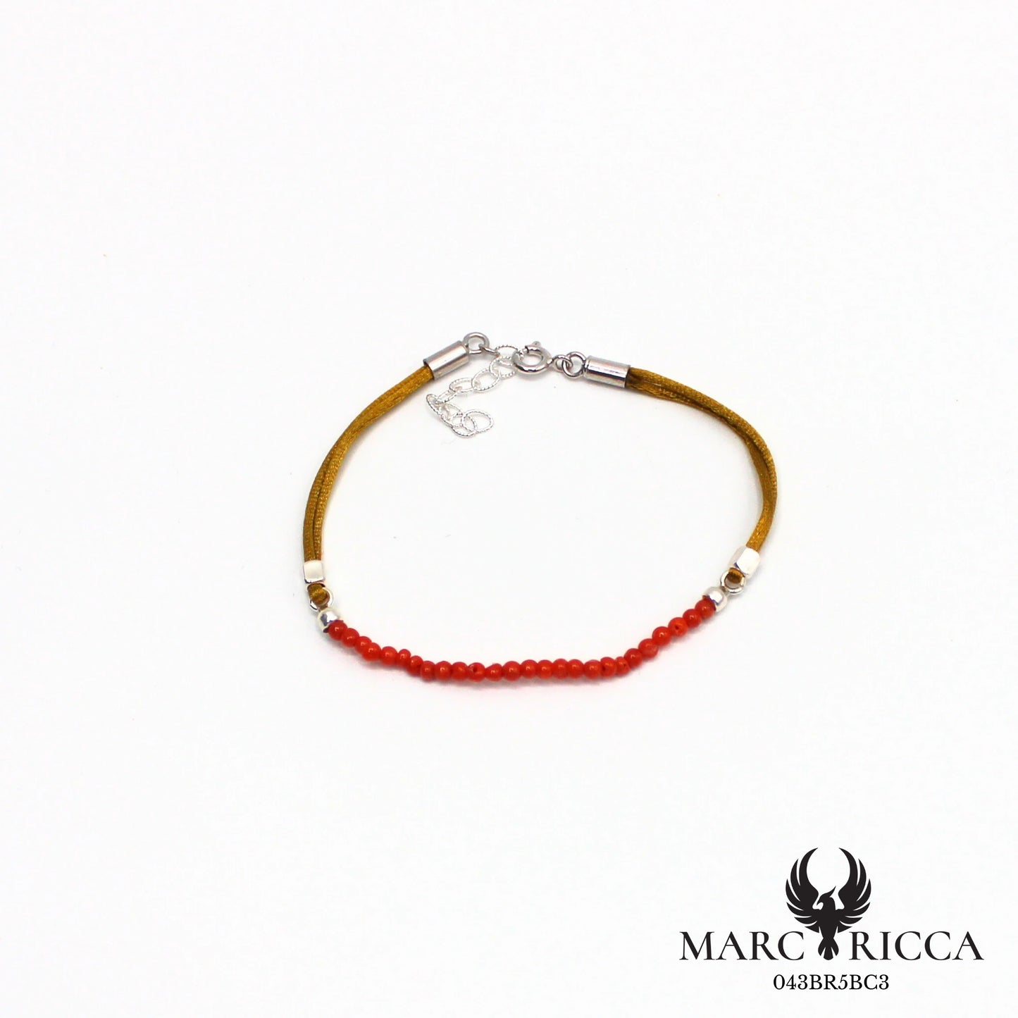 Bracelet cordon satin et perles de corail