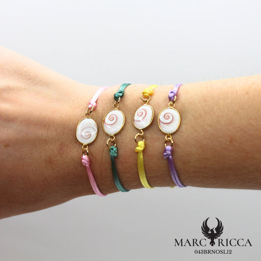 Bracelet cordon satin et œil de Sainte Lucie