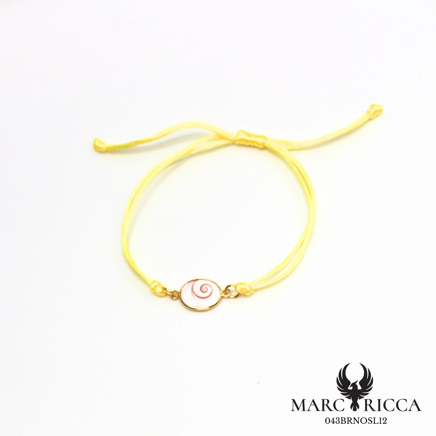 Bracelet cordon satin et œil de Sainte Lucie