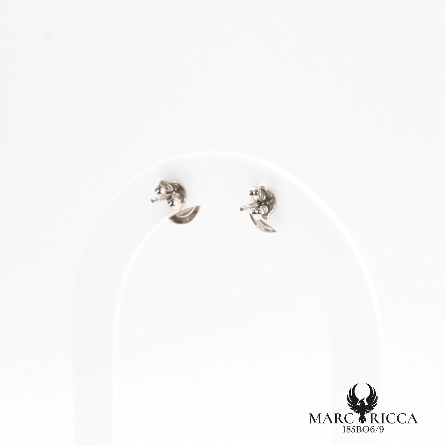 Boucles d'oreilles clous cabochon corail en argent