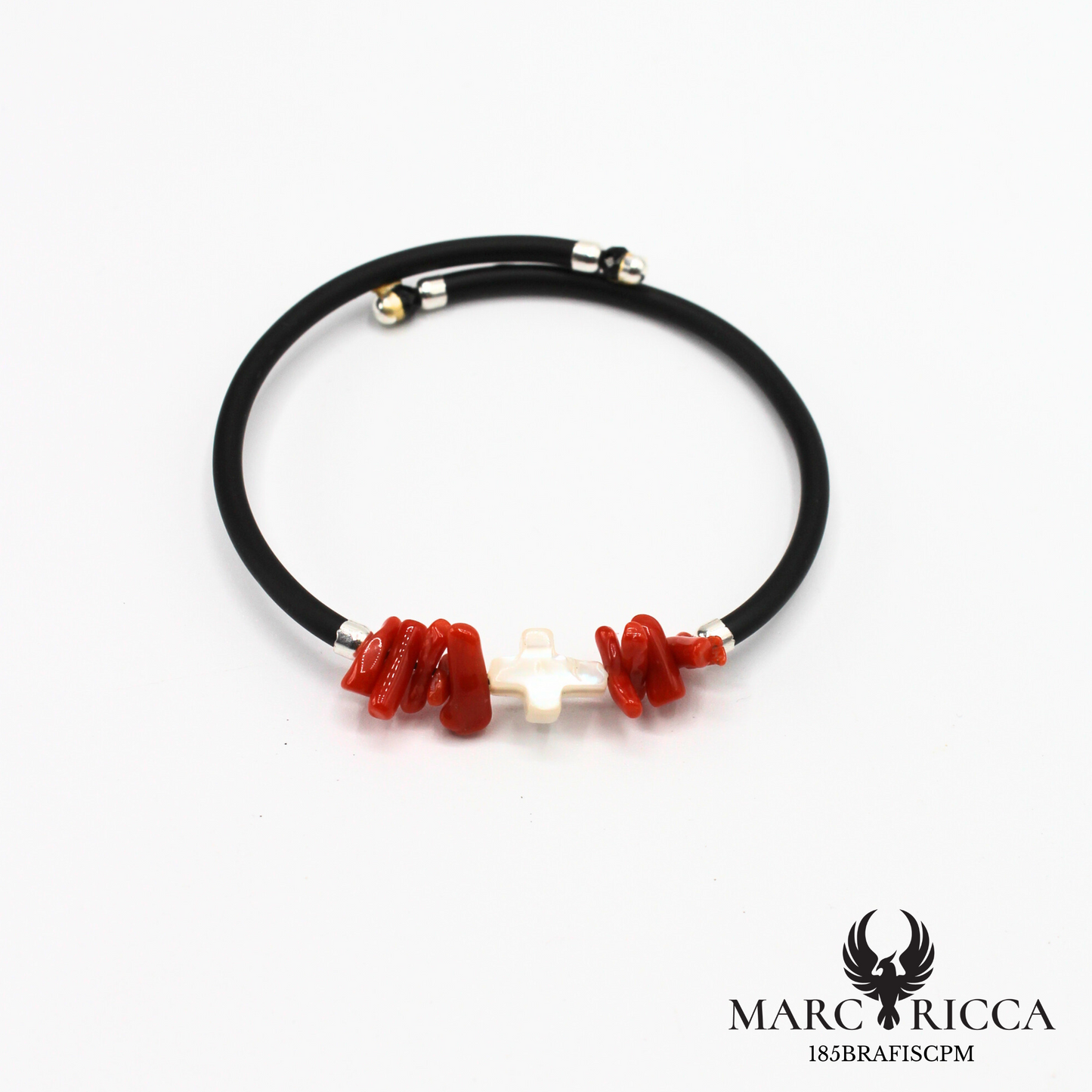 Bracelet jonc en caoutchouc avec corail cupolino et croix en nacre