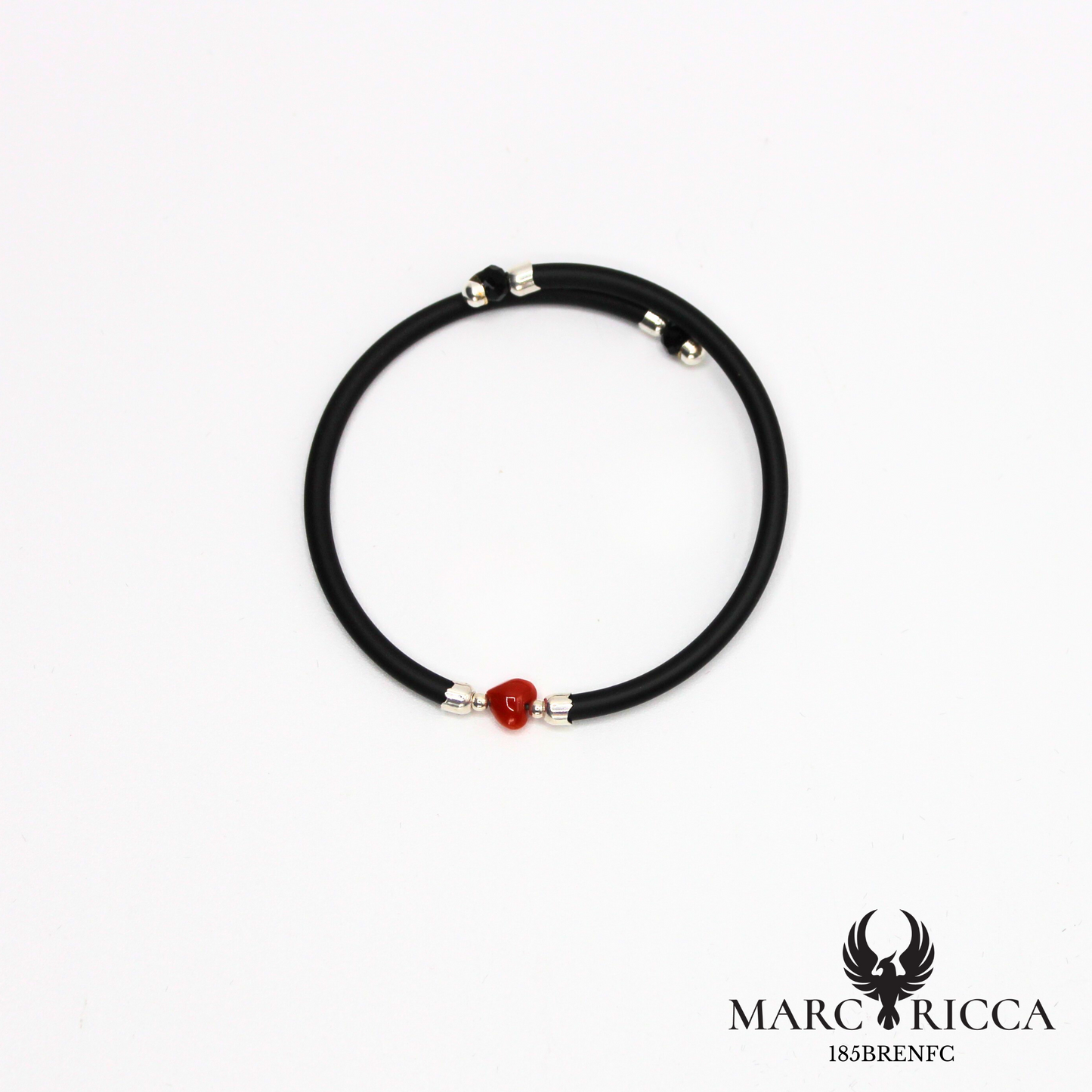Bracelet jonc caoutchouc avec cœur en corail sur argent