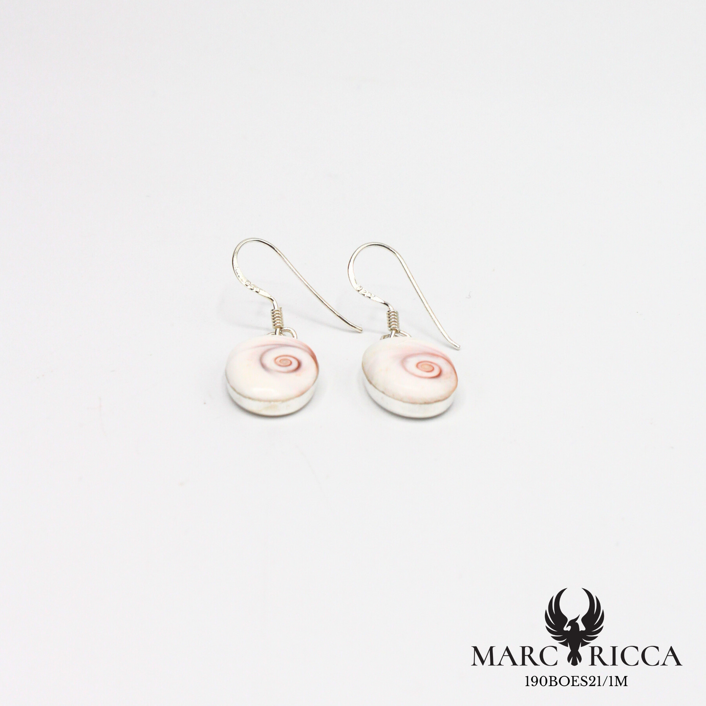 Boucles d'oreilles pendantes avec œil de Sainte Lucie