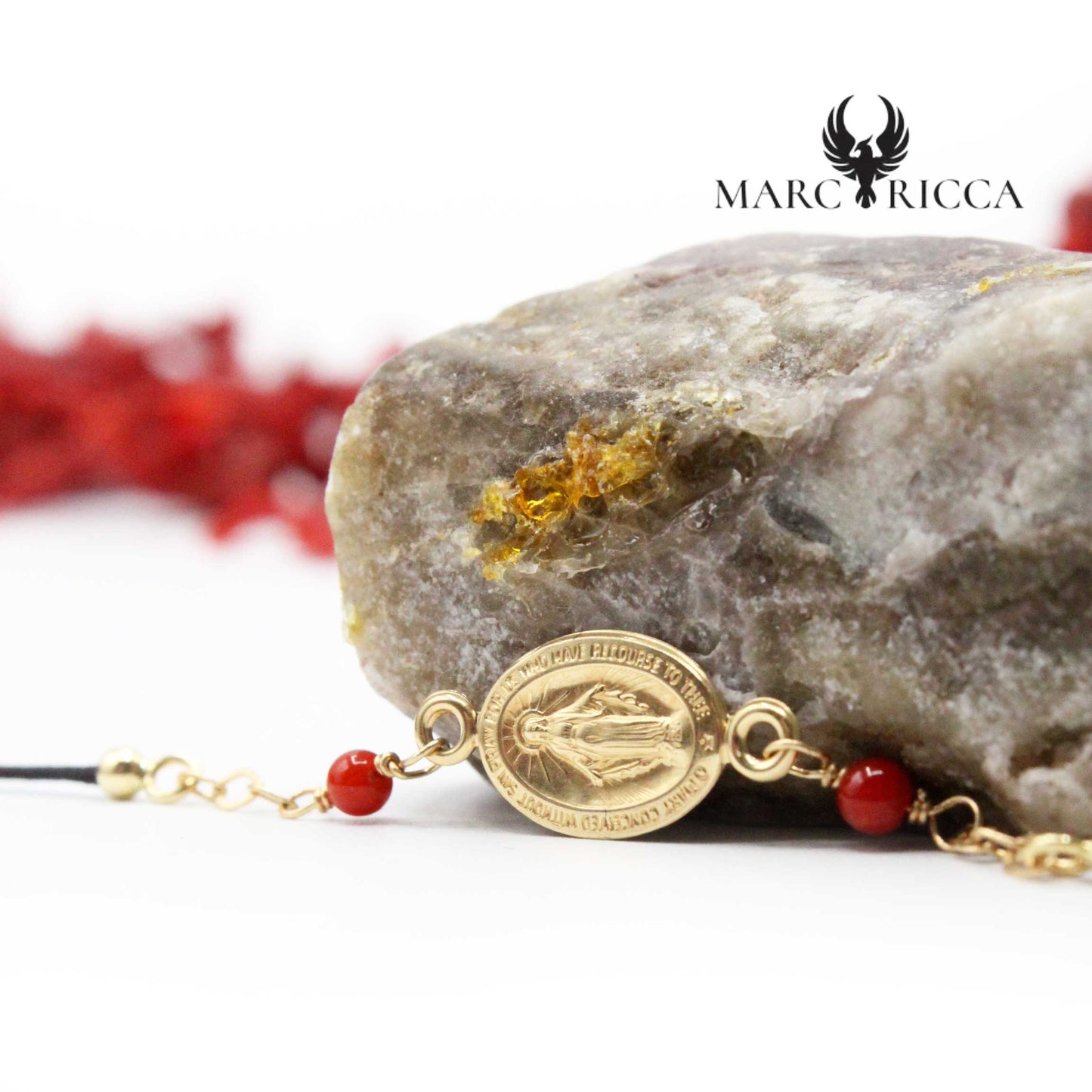 Bracelet Or Cordon Madone & Corail