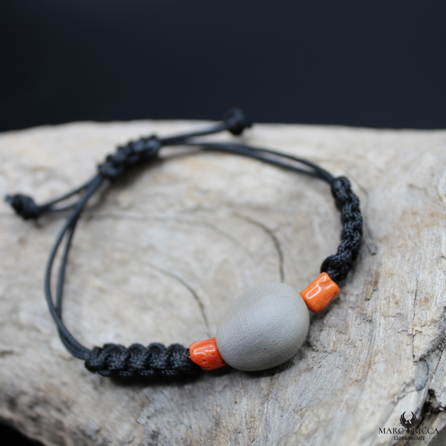 Bracelet Cordon Corail Graine Canique