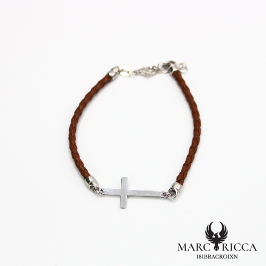 Bracelet cuir avec croix en argent