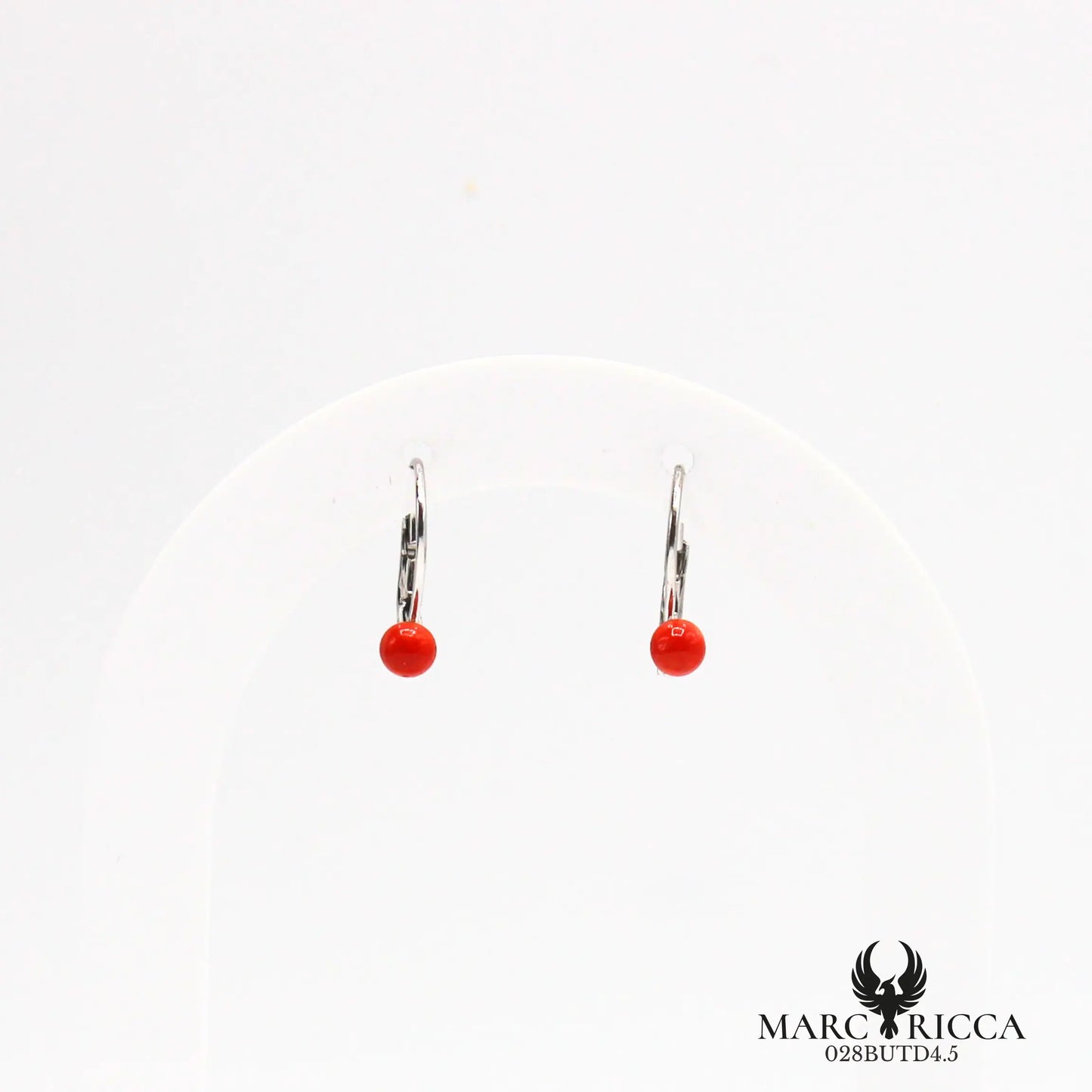 Boucles d'oreilles dormeuses avec perles de corail