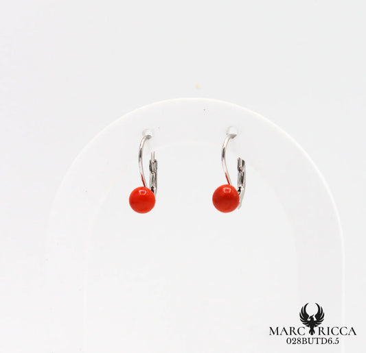 Boucles d'oreilles dormeuses avec perles de corail