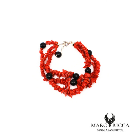 Bracaelet 3 rangs en corail sassi et perles d'onyx