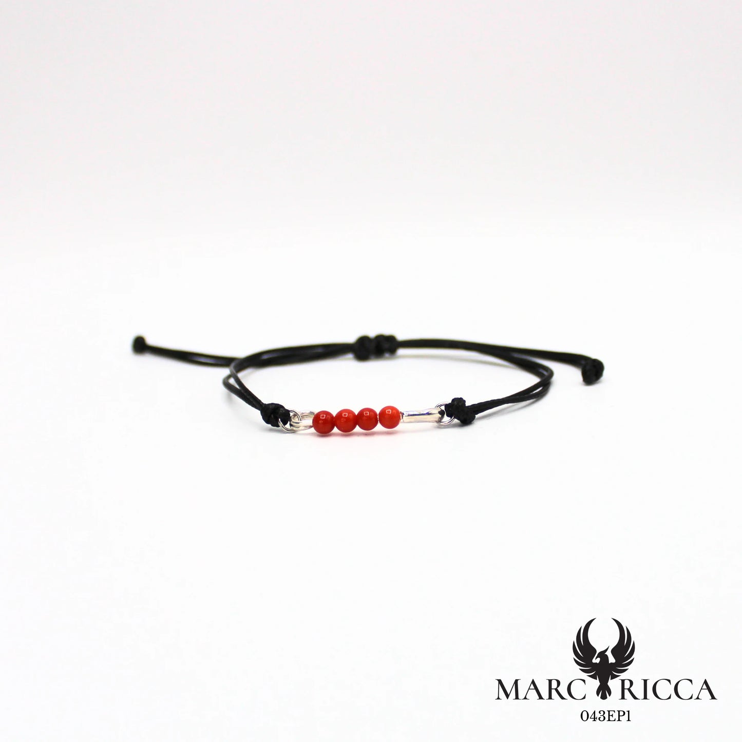 Bracelet cordon avec épingle et perles de corail en argent