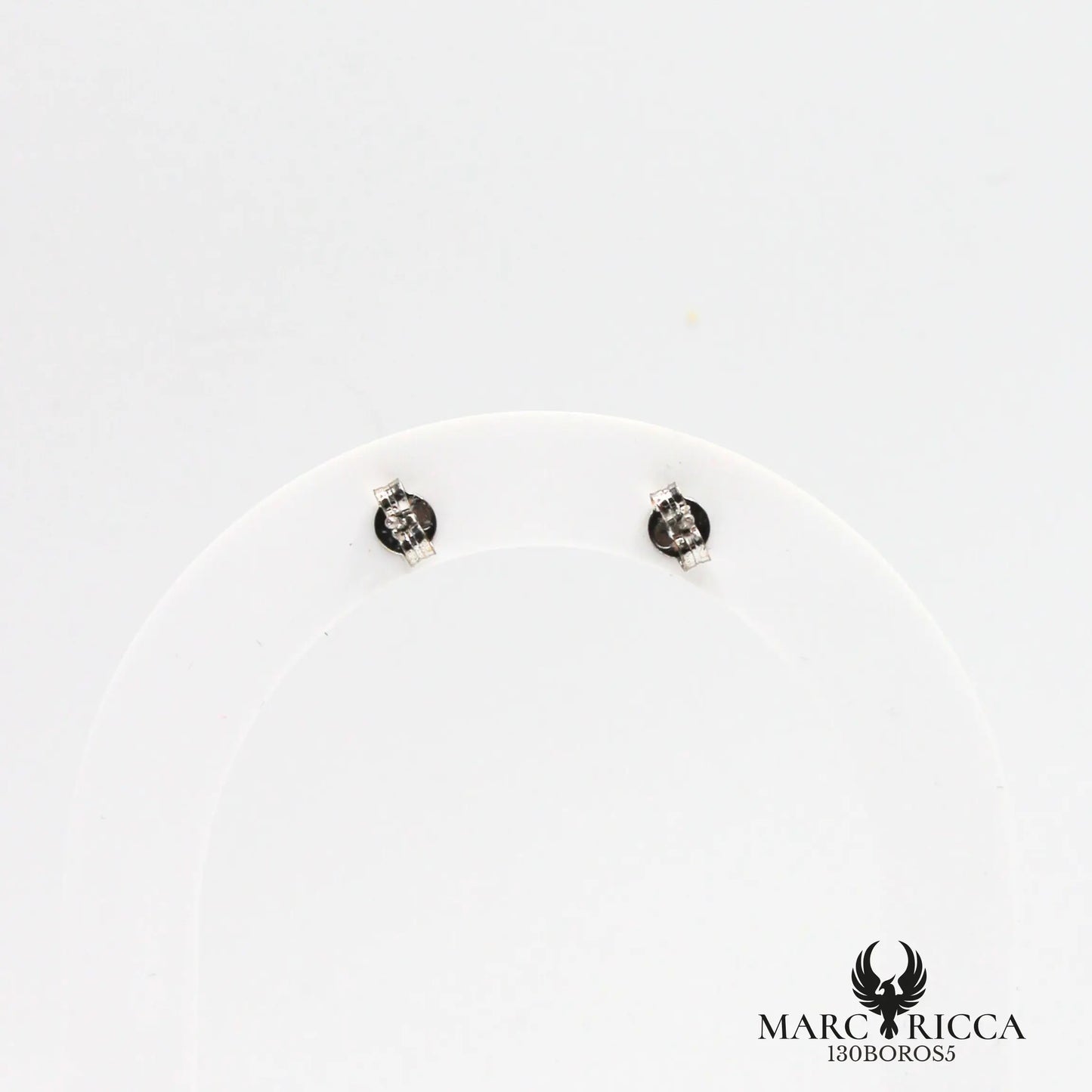 Boucles d'oreilles clous en forme de rose en corail