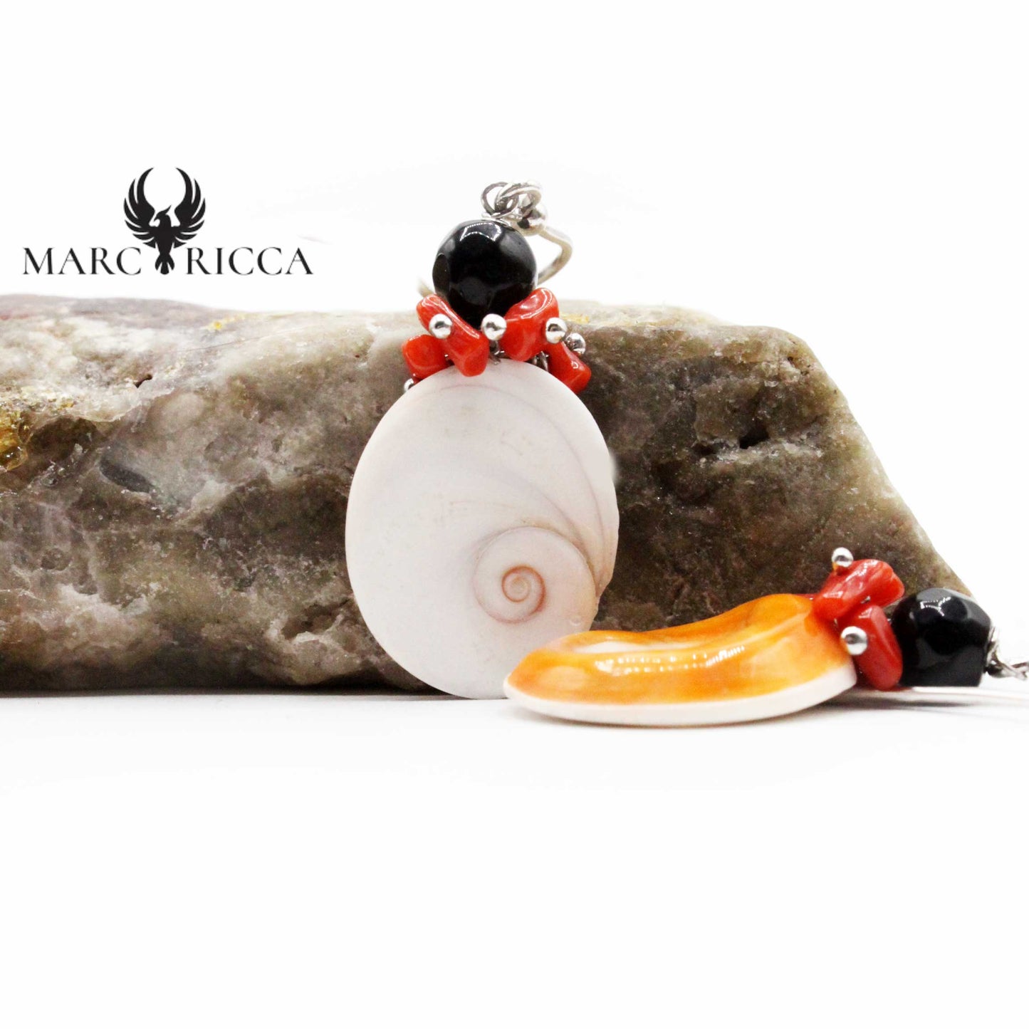 Boucles Œil de St-Lucie, Corail & onyx