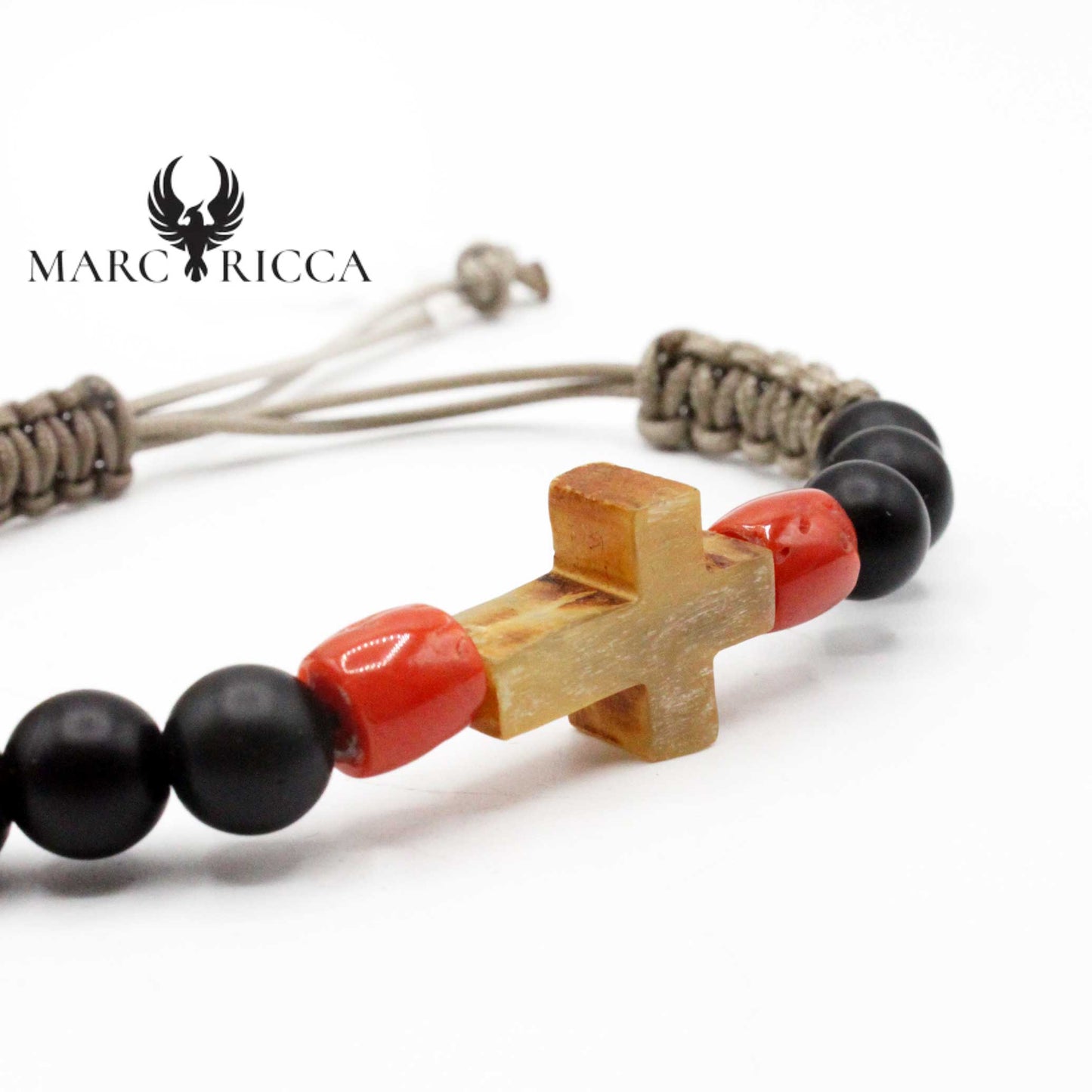 Bracelet Cordon Croix en Corne de Bélier & Corail