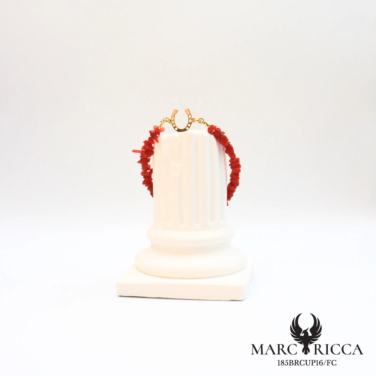 Bracelet en corail avec fer à cheval en vermeil