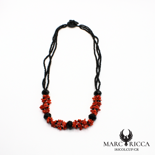 Collier en corail cupolino, cristal noir et onyx